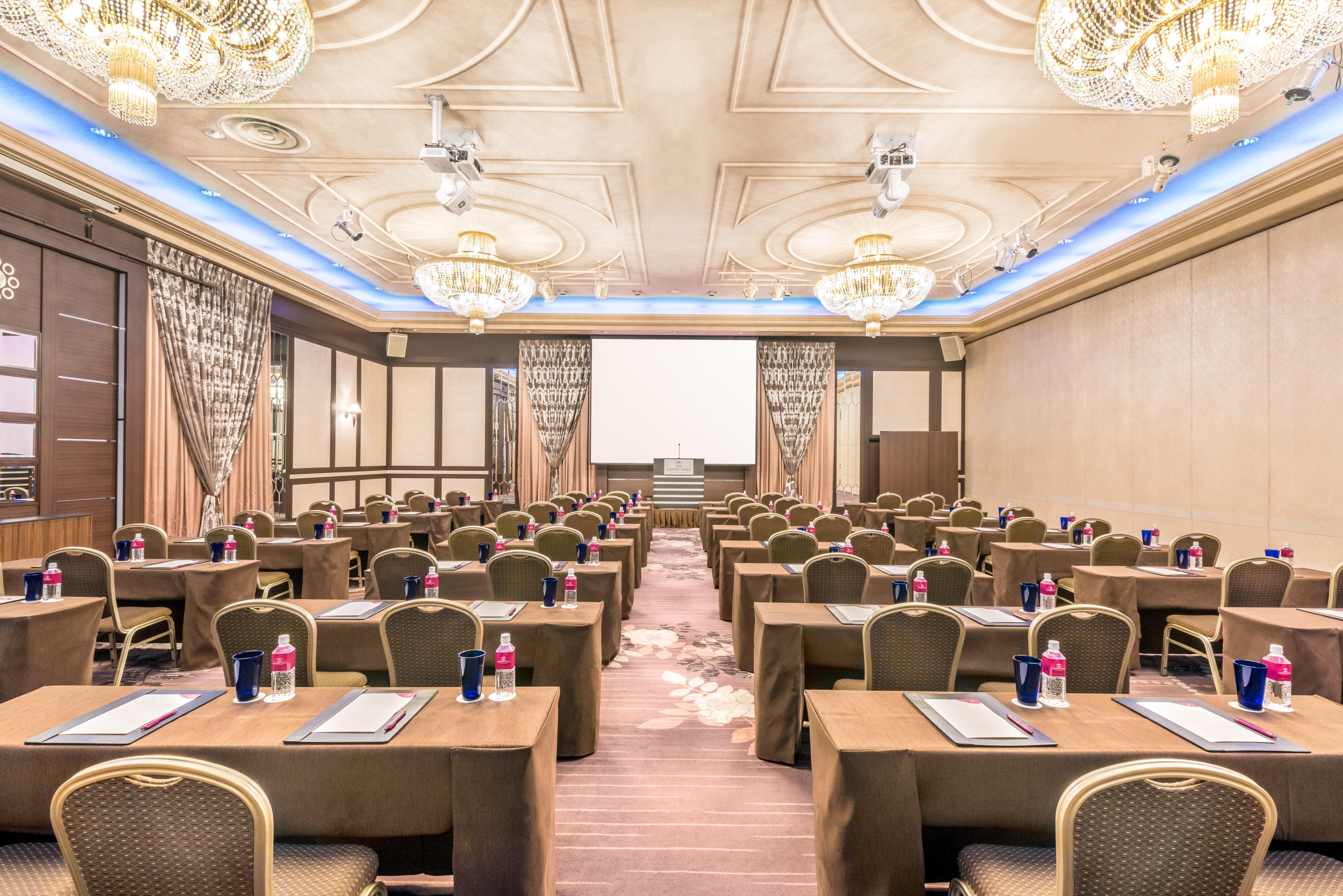 Hotel Ana Crowne Plaza Kumamoto New Sky By Ihg Esterno foto